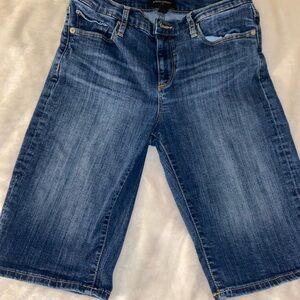 Banana Republic Denim Shorts. Size 28/6.